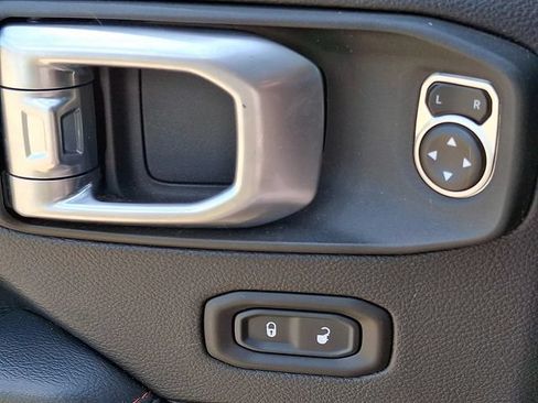 Used 2020 Jeep Gladiator Rubicon AWD/4WD image 24