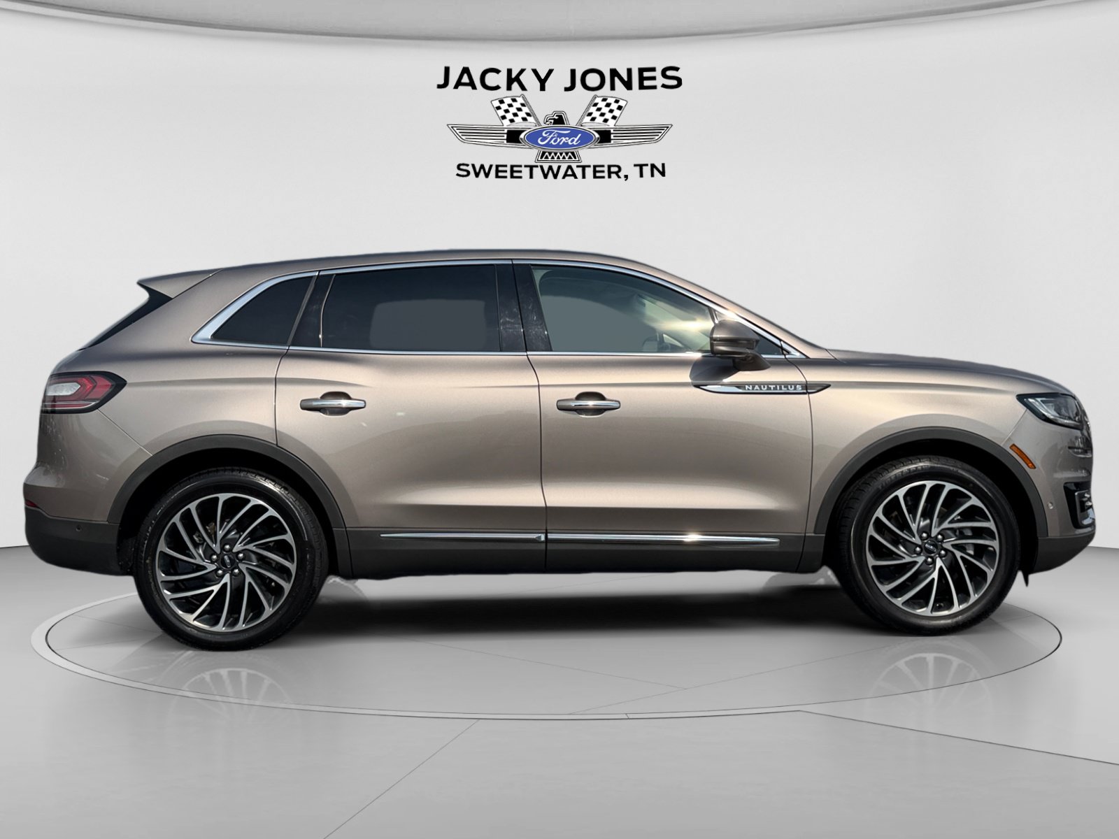Used 2019 Lincoln Nautilus Reserve FWD image 6
