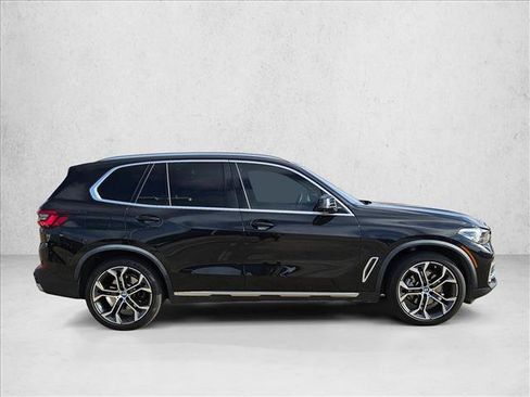 Used 2022 BMW X5 sDrive40i w/ Parking Assistance Package RWD image 4