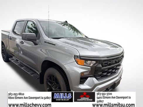Used 2023 Chevrolet Silverado 1500 Custom w/ LPO, Dark Essentials Package AWD/4WD image 2