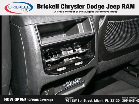Used 2024 Jeep Grand Cherokee Altitude AWD/4WD image 18