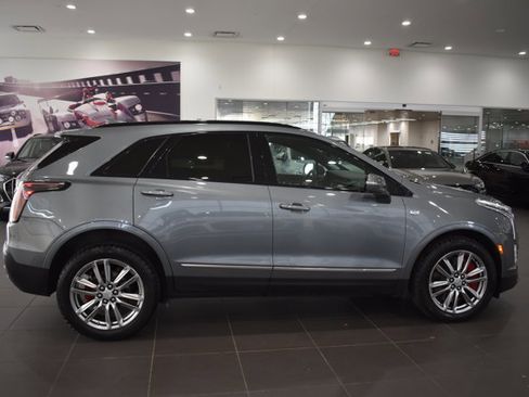 Used 2022 Cadillac XT5 Sportv w/ Technology Package AWD/4WD image 12