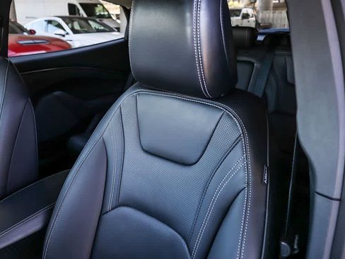 Used 2025 Ford Mustang Mach-E Premium image 25