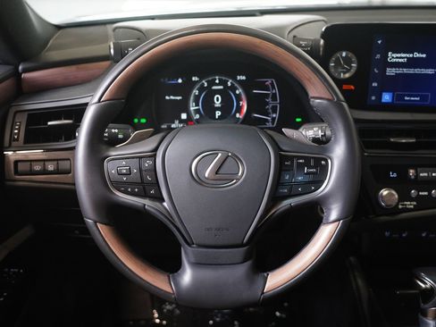 Used 2023 Lexus ES 350 Ultra Luxury w/ Accessory Package (Z2) FWD image 15