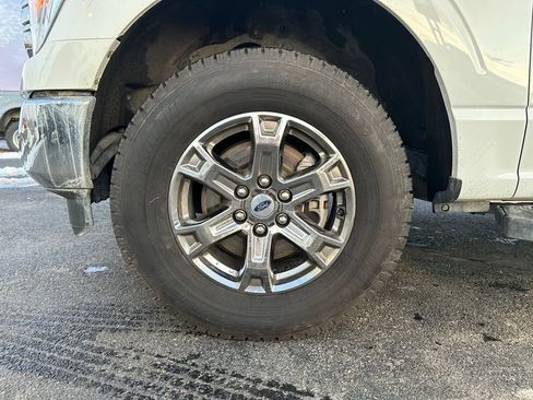 Used 2022 Ford F150 XLT w/ XTR Package image 12