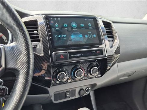 Used 2015 Toyota Tacoma PreRunner RWD image 13