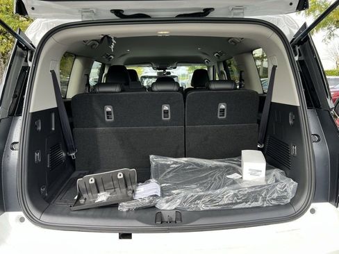 New 2026 Nissan Armada SV AWD/4WD image 8