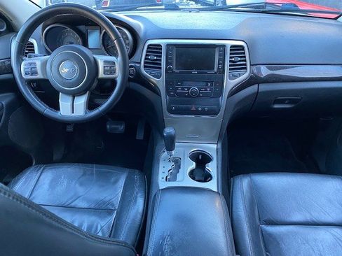 Used 2013 Jeep Grand Cherokee Laredo AWD/4WD image 13