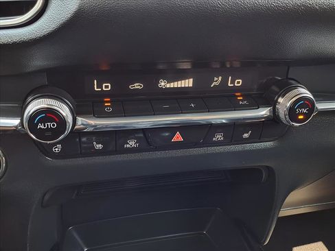 Used 2023 MAZDA CX-30 2.5 Turbo w/ Premium Plus Pkg image 11