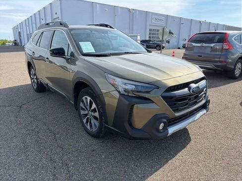 Used 2023 Subaru Outback Limited AWD/4WD image 2