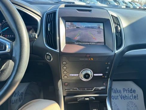 Used 2020 Ford Edge Titanium image 24