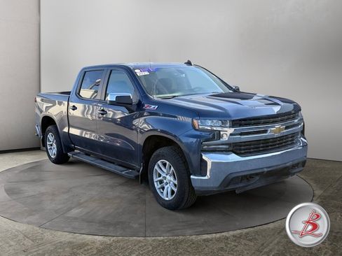 Used 2019 Chevrolet Silverado 1500 LT AWD/4WD image 1
