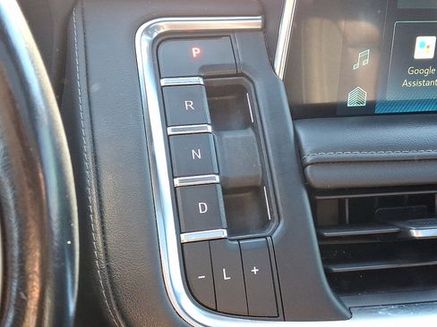 Used 2022 Chevrolet Tahoe LT w/ LT Signature Package image 15