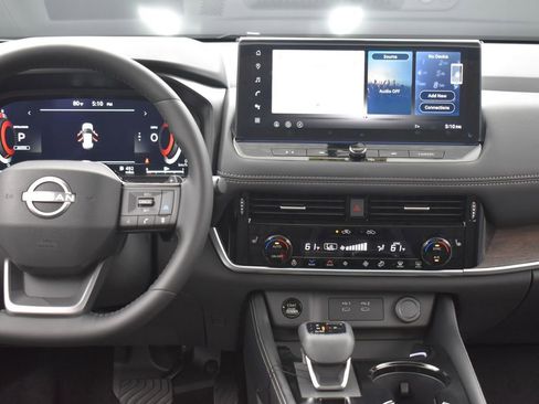 New 2026 Nissan Rogue Platinum w/ Platinum Premium Package image 14