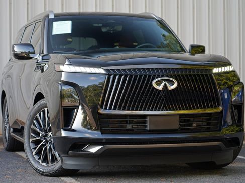 Used 2025 INFINITI QX80 Autograph AWD/4WD image 4
