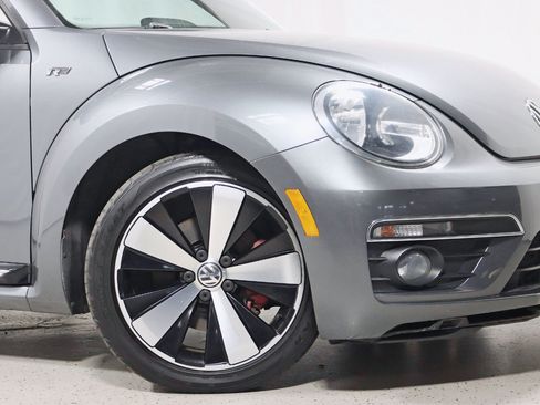 Used 2014 Volkswagen Beetle R-Line FWD image 5