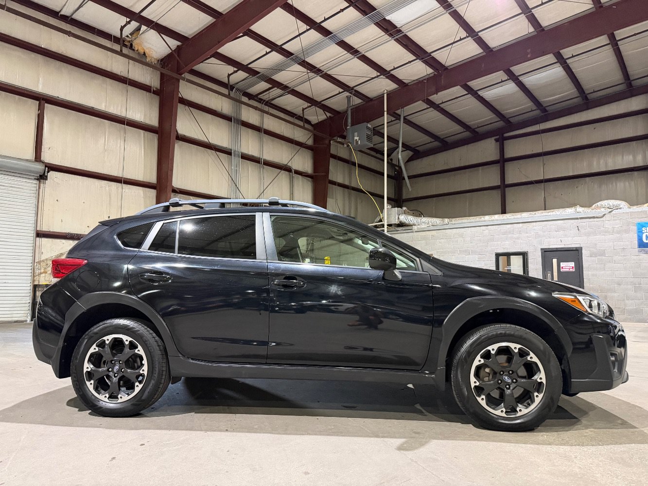 Used 2021 Subaru Crosstrek 2.0i Premium AWD/4WD image 4