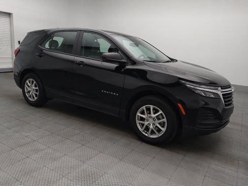 Used 2024 Chevrolet Equinox LS w/ Driver Confidence II Package FWD image 11