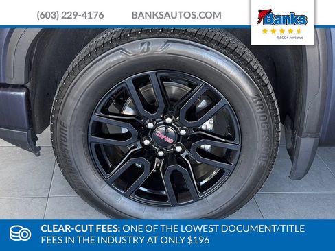 Used 2024 GMC Sierra 1500 Elevation AWD/4WD image 4