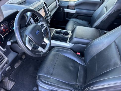 Used 2019 Ford F350 Lariat w/ Lariat Ultimate Package AWD/4WD image 9