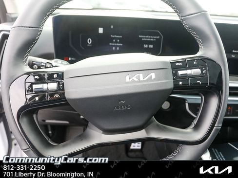 New 2026 Kia Sorento SX AWD/4WD image 13