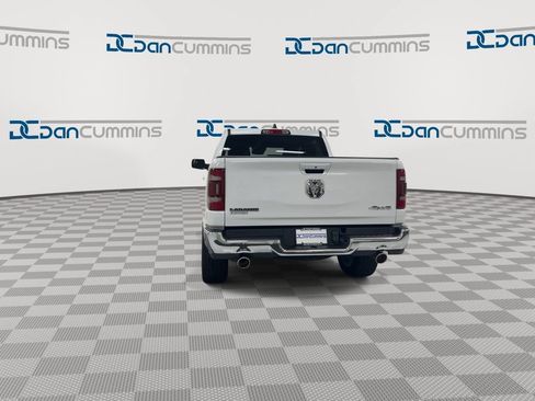 Used 2024 RAM 1500 Laramie AWD/4WD image 7