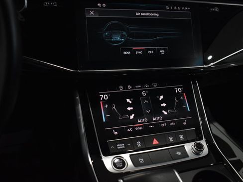 Used 2023 Audi Q7 2.0T Premium w/ Towing Package image 20