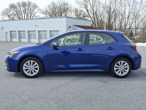 Certified 2024 Toyota Corolla SE w/ SE Package image 4