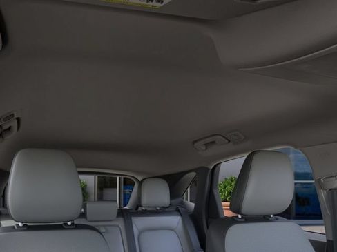 New 2025 Ford Escape SE FWD image 22