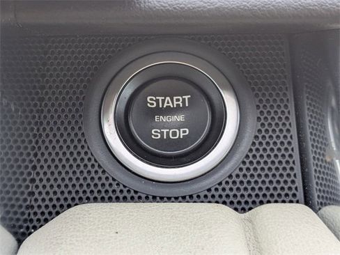 Used 2021 Land Rover Range Rover Sport HSE Silver Edition image 31