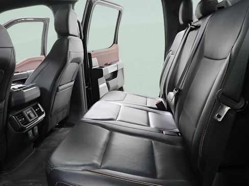 Used 2021 Ford F150 Lariat w/ Equipment Group 502A High image 27