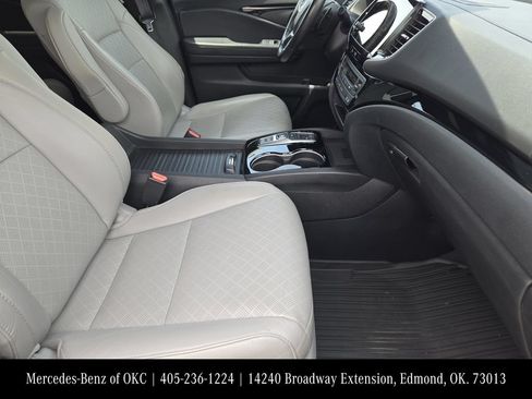 Used 2019 Honda Passport Elite image 12
