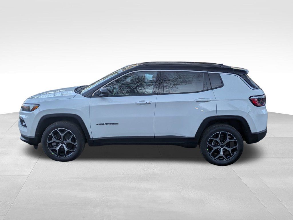 Used 2026 Jeep Compass Limited AWD/4WD image 6