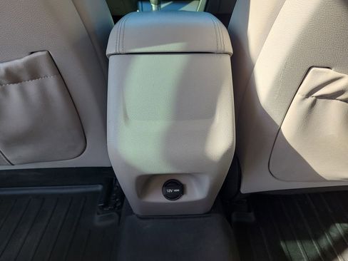 Used 2017 Hyundai Sonata Sport w/ Value Edition Package 02 image 28