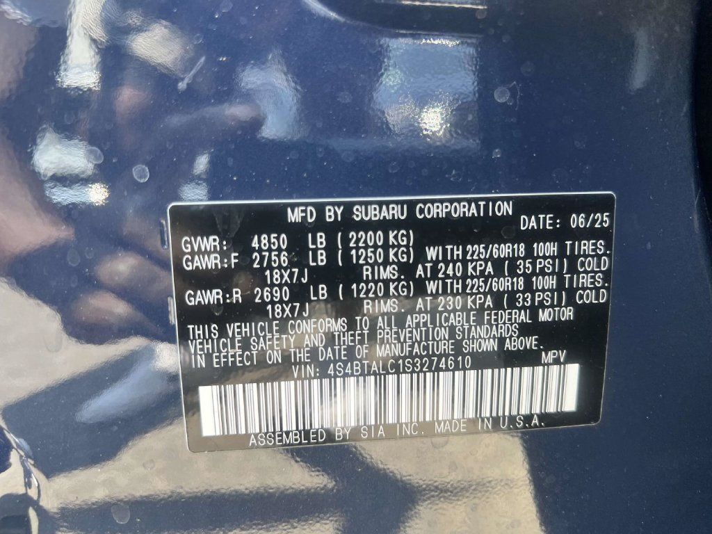 Used 2025 Subaru Outback Onyx Edition AWD/4WD image 14