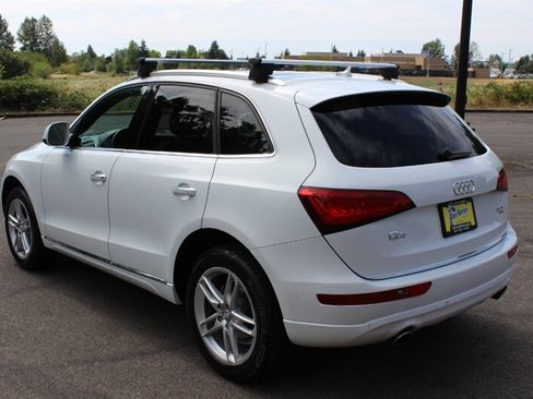 Used 2015 Audi Q5 2.0T Premium Plus w/ Technology Package AWD/4WD image 3