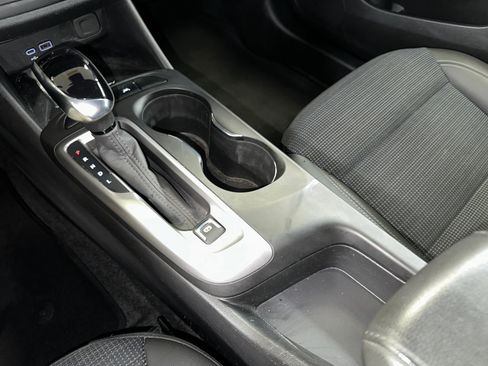 Used 2024 Buick Envista Preferred w/ Convenience I Package image 14