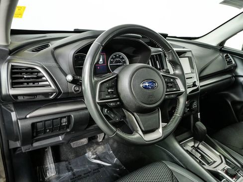 Used 2019 Subaru Forester Premium w/ All-Weather Package AWD/4WD image 4