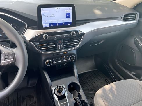 Used 2020 Ford Escape SE AWD/4WD image 29