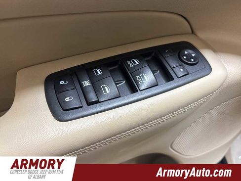 Used 2021 Jeep Grand Cherokee Limited image 8