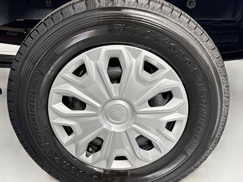 Used 2023 Ford Transit 350 XLT image 31