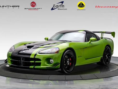 Used 2010 Dodge Viper ACR RWD image 1