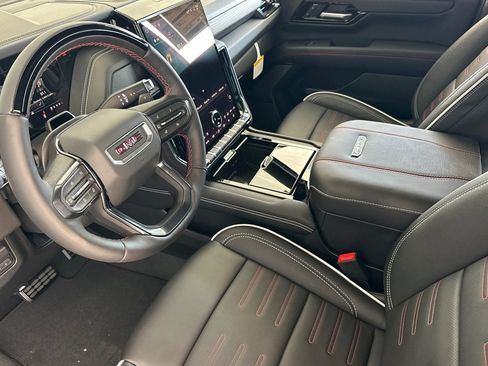 New 2026 GMC Yukon XL AT4 Ultimate AWD/4WD image 11