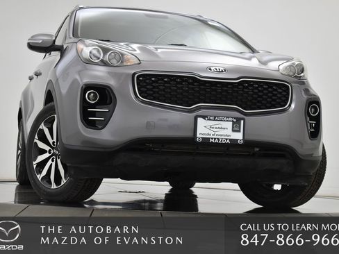 Used 2017 Kia Sportage EX w/ EX Premium Package image 3