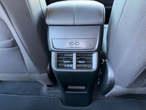 New 2025 GMC Terrain Elevation image 34