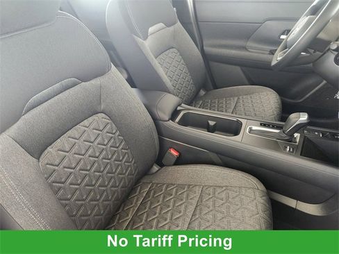 New 2026 Nissan Kicks SV image 9