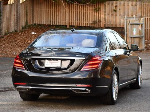 Used 2018 Mercedes-Benz S 560 4MATIC Sedan image 16