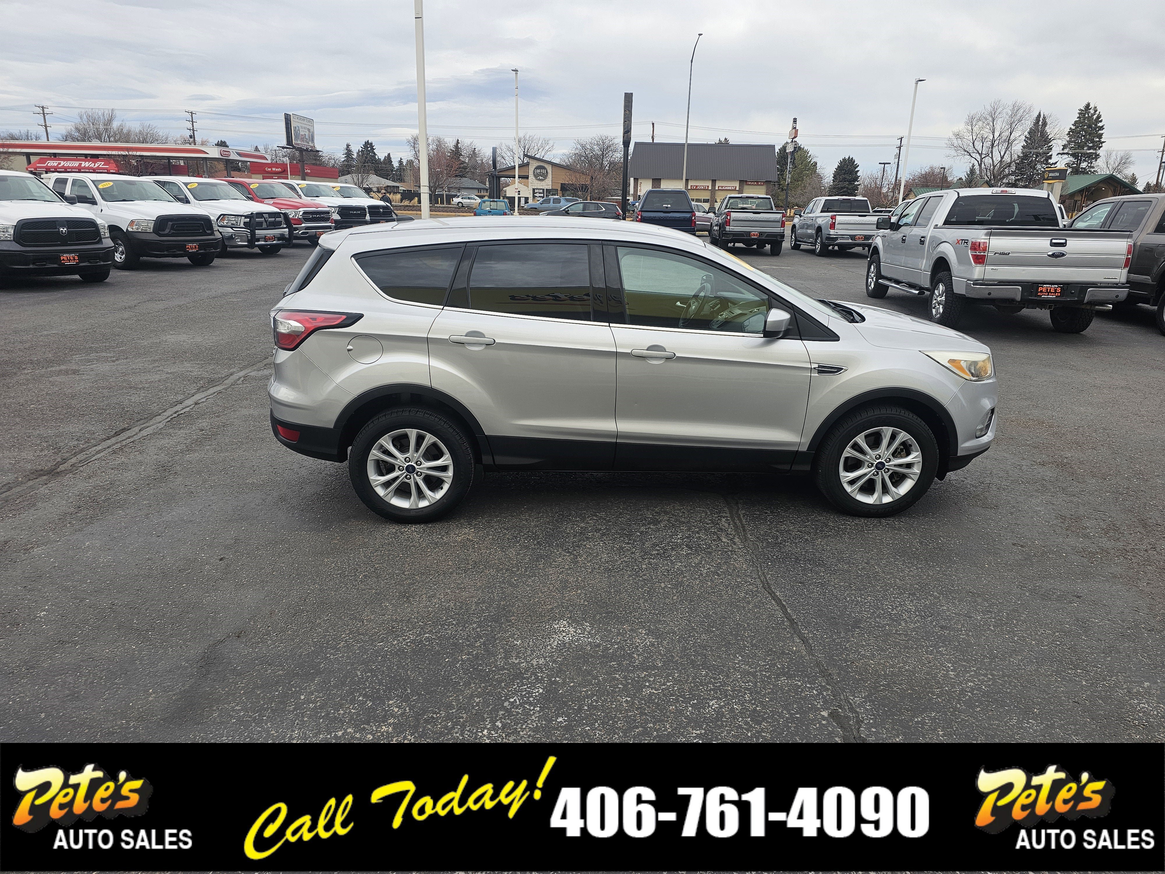 Used 2017 Ford Escape SE AWD/4WD image 5