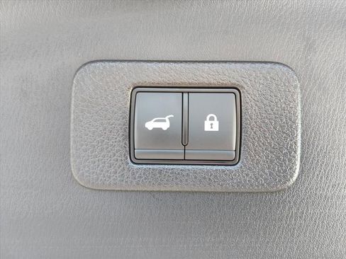 Certified 2024 Nissan Armada Platinum w/ Cargo Package RWD image 11