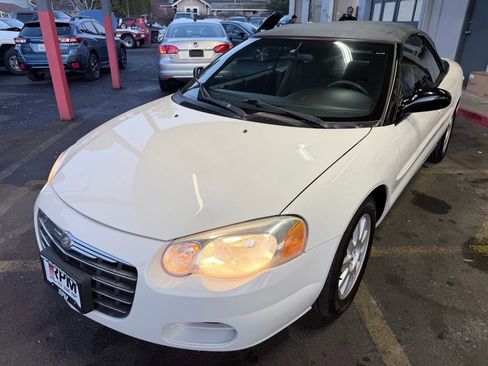 Used 2005 Chrysler Sebring GTC w/ Security Group image 3